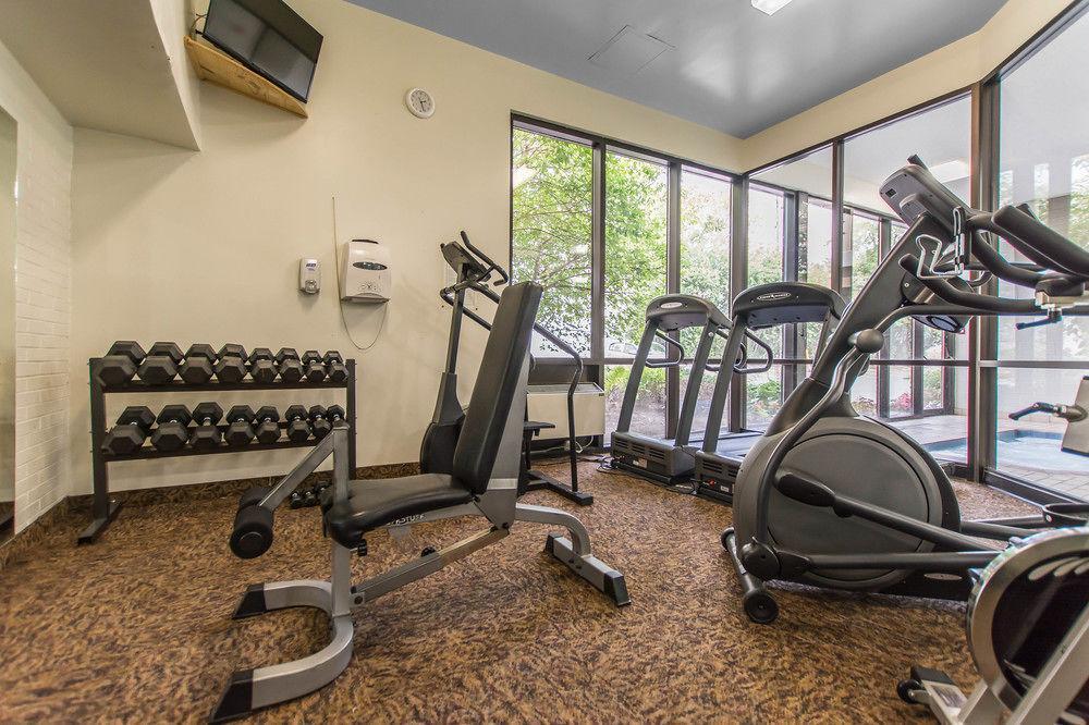 Quality Inn & Suites Bay Front Су Сент Мари Екстериор снимка